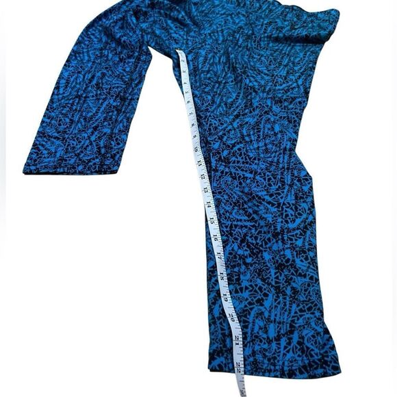Nike Paint Splatter Geometric Teal Black Capri Leggings bundle Size Medium - Picture 14 of 14
